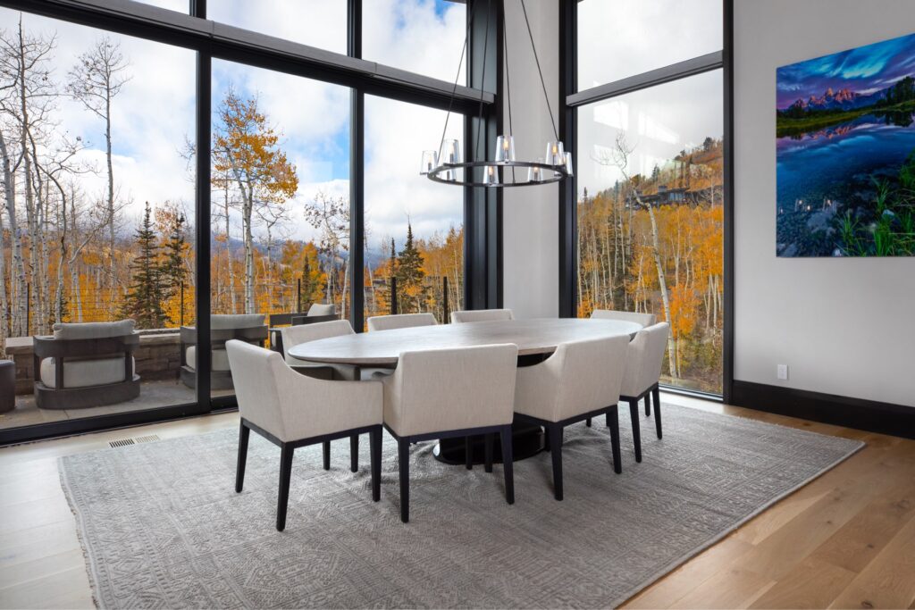 colony-white-pine-modern-mountain-home-dining-room