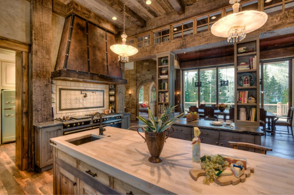 colony-white-pine-rustic-mountain-home-kitchen