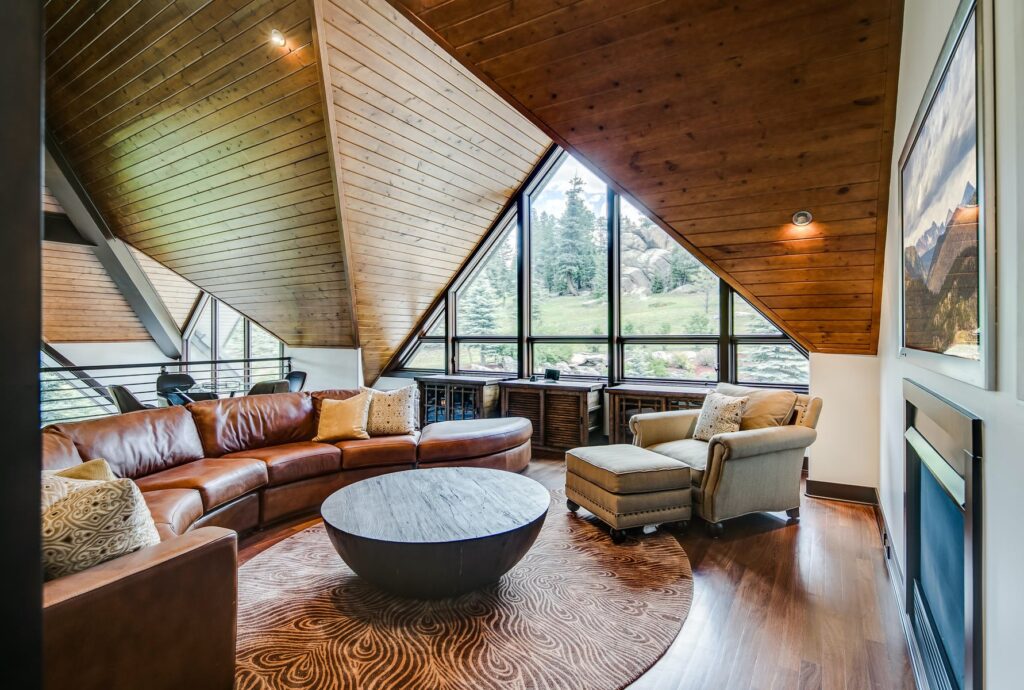 evergreen-colorado-residential-remodel-sitting-room