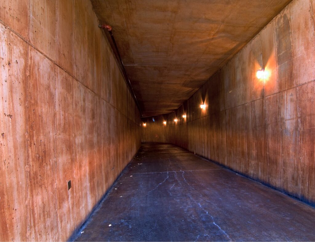 old-town-park-city-mountain-rustic-vehicle-tunnel