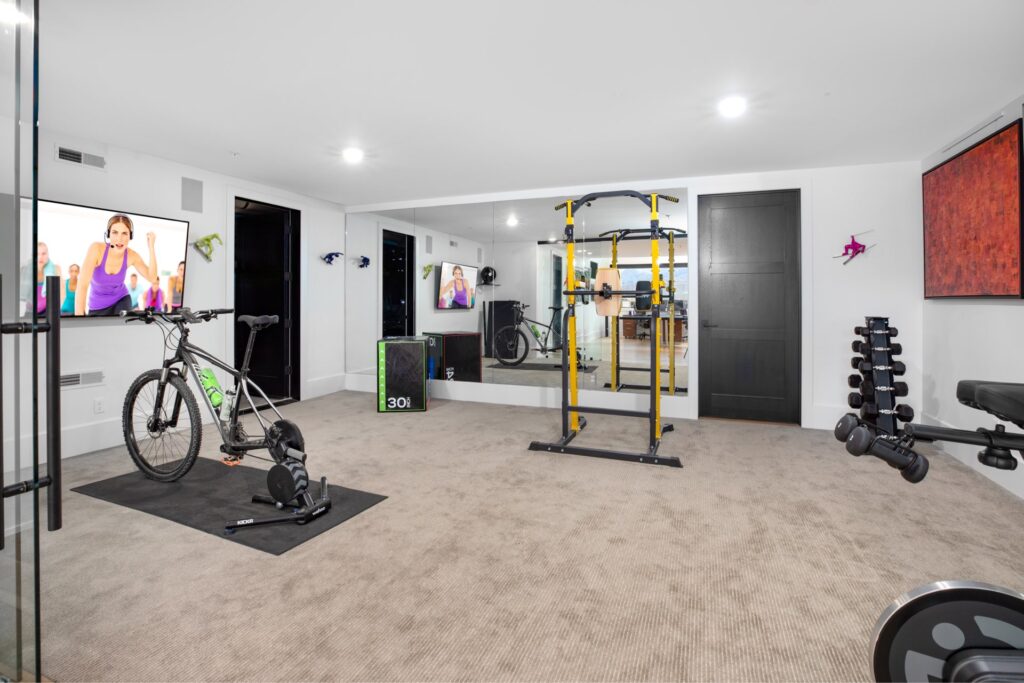 promontory-utah-contemporary-home-full-gym