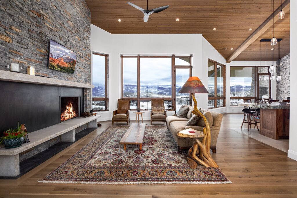 victory-ranch-contemporary-mountain-home-living